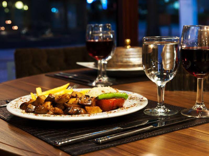 Riva Taksim Отель 4*